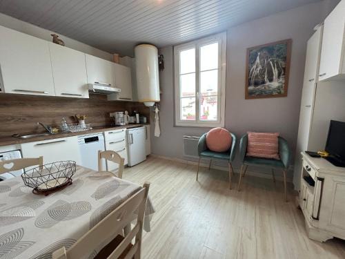 Behobie Apartment | Convenient T2 Apartment in Socoa: Steps from the Beach!