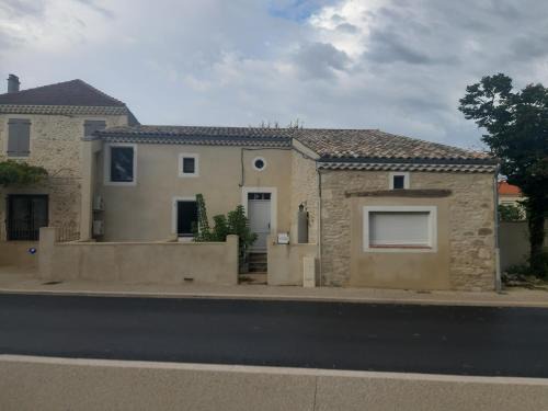 Cleon-d'Andran Apartment | Cozy T2 Apartment in the Heart of the Village - Rated 9/10