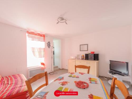 Quartier du Casino Apartment | Family-Friendly Appartement in Châtelaillon-Plage for 4