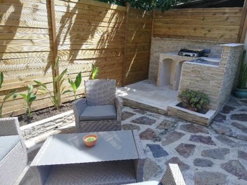 Le Pradet Apartment | Cozy T2 Apartment Near the Beach, Perfect for Families