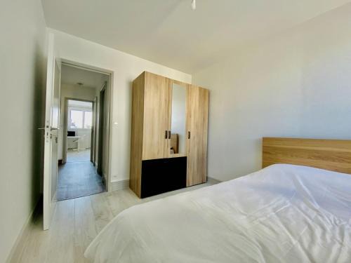 Joue-les-Tours Apartment | Cozy T3 Apartment in Downtown with Family-Friendly Amenities
