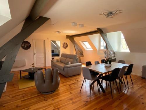 Soissons Apartment | Inviting Appartement T3 in Heart of the City Center