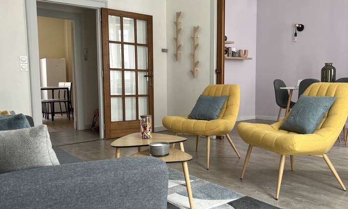 Lons-le-Saunier Apartment | Central Appartement T4 with Pool & Spa - Guest Rated 10/10