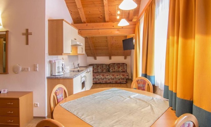 Radstadt Apartment | Top-Rated Appartement "typ 4" with Spa & Kitchen Amenities