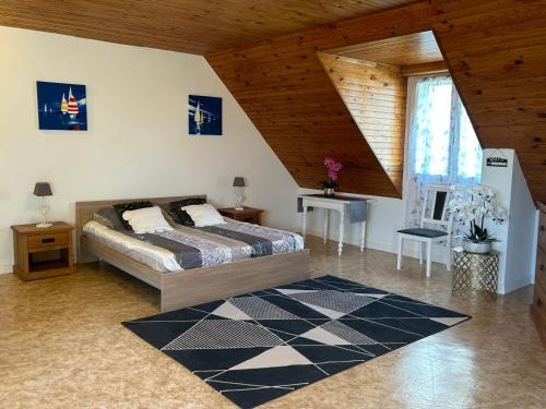 Cleguerec Apartment | Family-Friendly Retreat with Baby Room in Peaceful Countryside