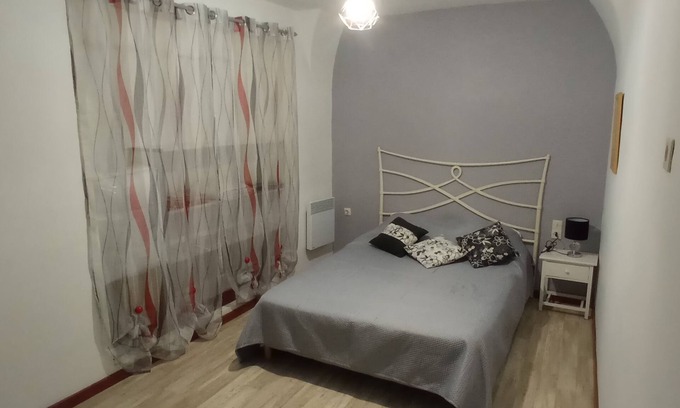 Montpeyroux Apartment | Cozy Voûté Appartement in the Heart of the Village
