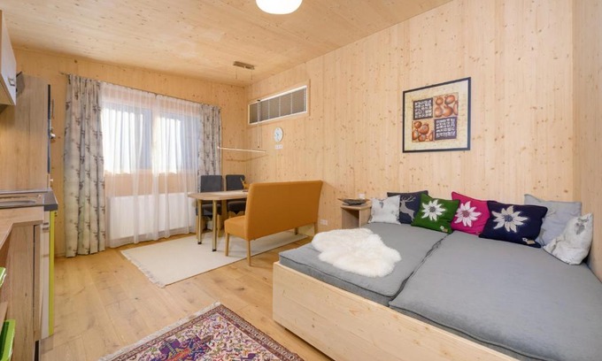 Flachau Apartment | Pet-Friendly Vollholz Studio in the Heart of Flachau