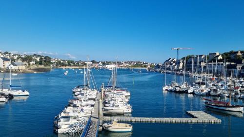 Audierne Apartment | Seaside Apartment with Breakfast - Guest Rated 9.5/10