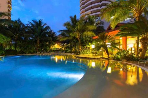 Anse Vata Apartment | Seaside Apartment with Pool and Family-Friendly Amenities
