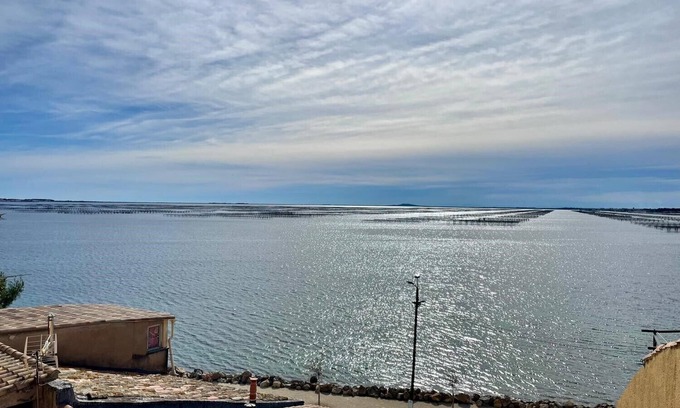 Bouzigues Apartment | Pet-Friendly Apartment with Lagoon Views and Great Amenities