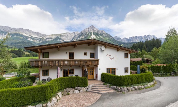 Ellmau Apartment | Family-Friendly Appartement Zirbe - Rated 9.4/10 by Guests