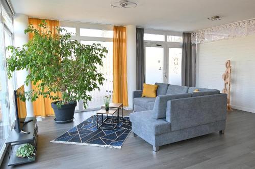 Freudenburg Apartment | Highly Rated Appartement Zum Leuktal - Family-Friendly Stay