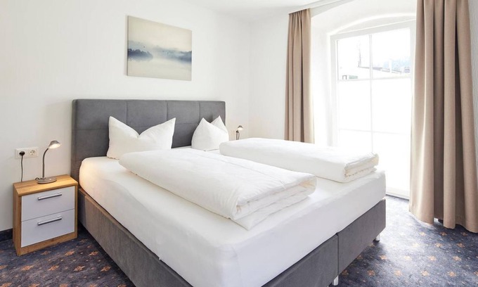 Hopfgarten Markt Apartment | Cozy Appartement Zwoa - Family-Friendly Getaway Awaits