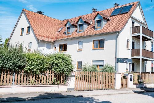 Merkendorf Apartment | Family-Friendly Appartementanlage Marianne - 4-Star Stay