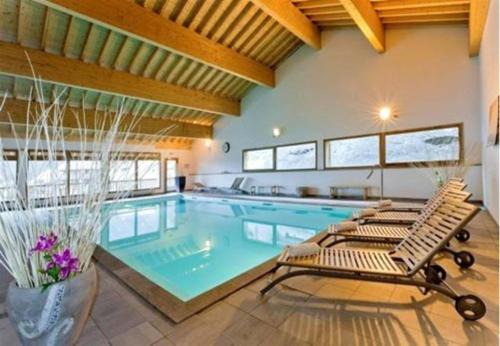 Orelle Apartment | Mountain Apartments with Pool and Sauna for Family Fun