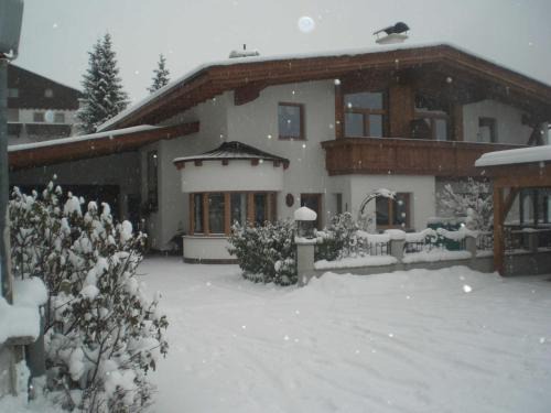Medraz Apartment | Family-Friendly Appartements Agnes for Memorable Getaways