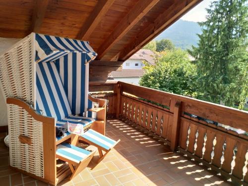 Bad Feilnbach Apartment | Family-Friendly Appartements Apfelblüte with Hot Tub