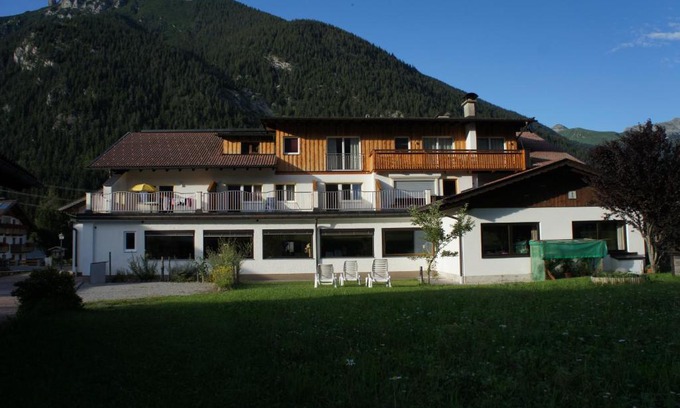 Bichlbach Apartment | Pet-Friendly Appartements Gärtner with Ocean View & Family Fun