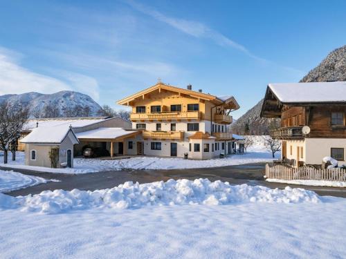 Kufstein House | Family-Friendly Appartements Kafmahof with Top Guest Ratings