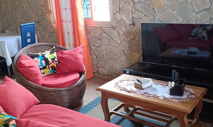 Bonaberi Apartment | Comfortable Appartements Meublés in Bonaberi with Spa & Kitchen