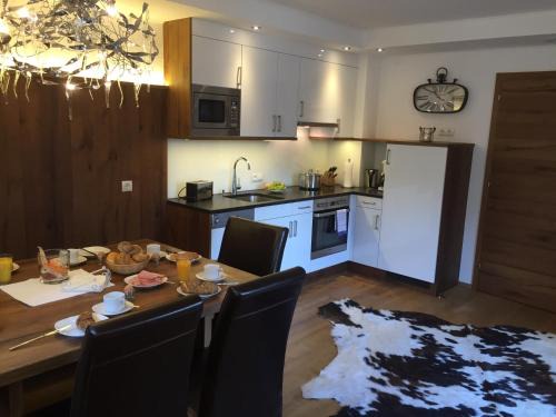 Ried im Zillertal Apartment | Highly Rated Appartements Schweiberer for Family Getaways