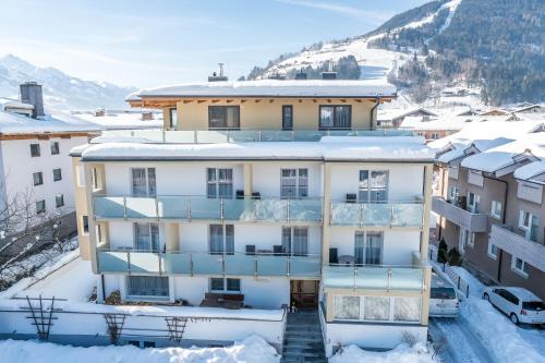 Schuttdorf Apartment | Experience Appartements Sulzer with Spa Access & SUMMERCARD
