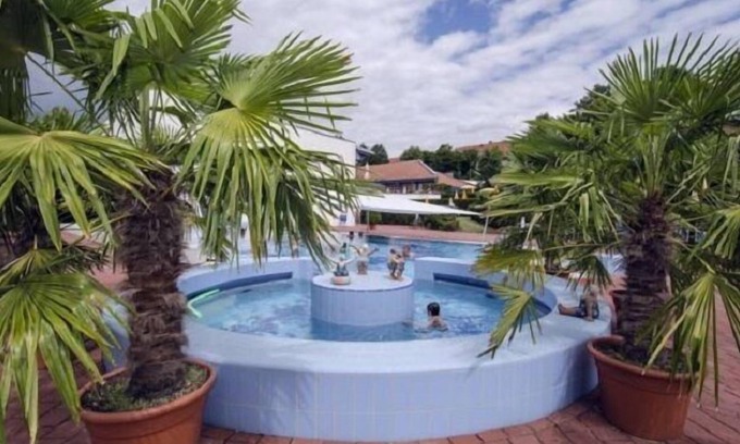 Bad Griesbach-Therme Apartment | Pet-Friendly Apparthotel Jagdhof with Family Amenities