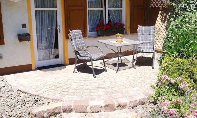 Kappel Apartment | Cozy Apartment for 2 with Breakfast & High Guest Rating