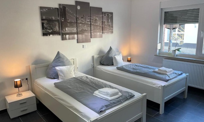 Ruhen Apartment | Pet-Friendly Comfort at Appartment am Rosenplatz, Rated 9/10