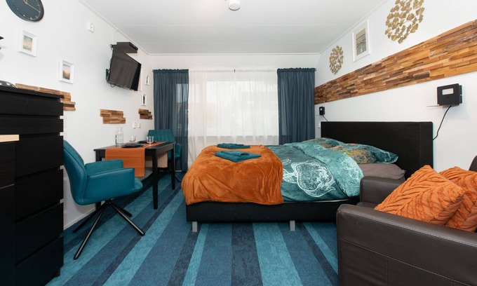Westkapelle Apartment | Cozy Apartment for Two Near the Beach with Ocean Views