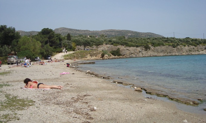 Porto Rafti Apartment | Family-Friendly Apartment in Porto Rafti, Attica