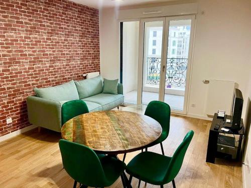 Clamart Apartment | Appartment near lake Panorama and Paris