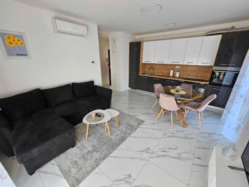 Durdevac Apartment | Top-Rated Appartment Podravina: Child-Friendly Retreat