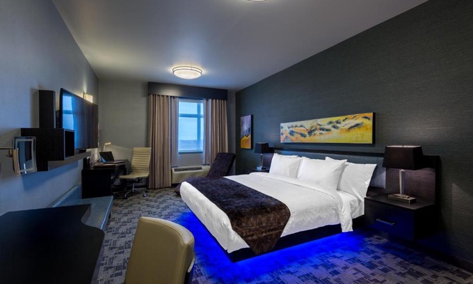 Calgary Hotel | Experience Comfort at Applause Hotel Calgary Airport