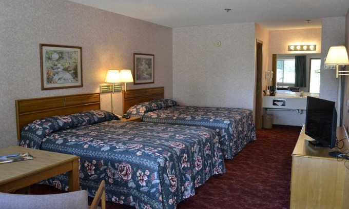 Eureka Springs Hotel | Cozy Apple Blossom Inn: Family-Friendly Retreat with Top Ratings