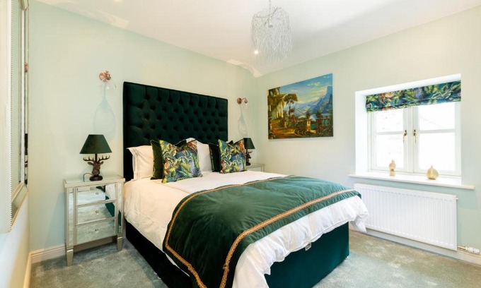Navan Apartment | Family-Friendly Stay at Apples Jade Apartment, Rated 10/10