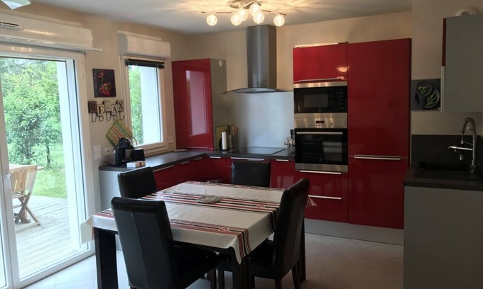 Ascain Apartment | Cozy Ascain Apartment with Garden, Parking & Wifi Access