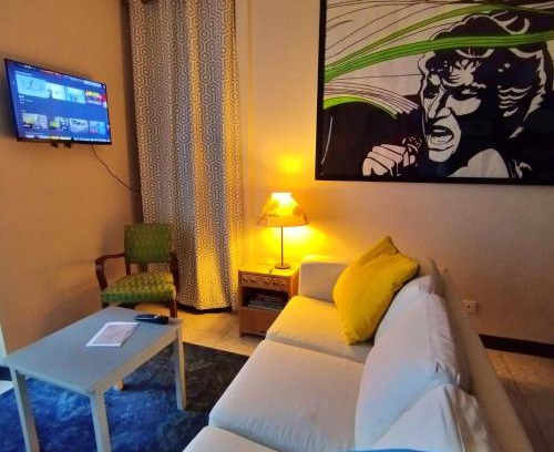 Bourges Apartment | Family-Friendly Apartment Near Palais Jacques Coeur, 9.1 Rating