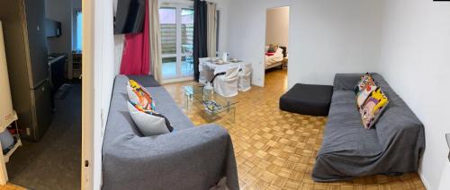 Plaisance Apartment | Modern Appt Entier Monparnasse with Terrace & Parking