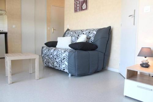 La Rochelle Apartment | Appt Studio cabine LA ROCHELLE - LR040-105