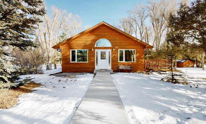 South Fork House | Relax at Après at Apache: Pet-Friendly with Hot Tub Access