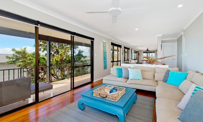 Bonny Hills House | Seaside Retreat at Apricari - Pet Friendly & Family Ready