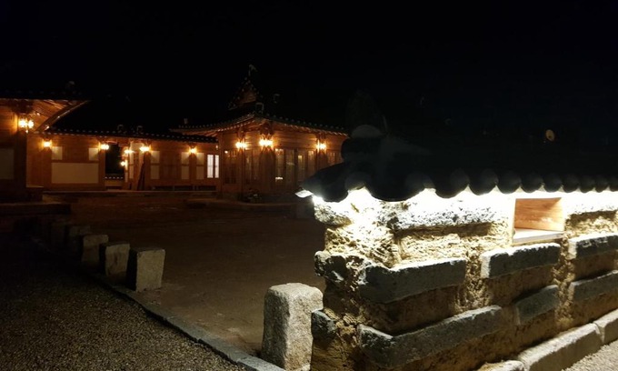 Gyeongju House | Child-Friendly Ipsaedal Semenal: Rated 9/10 by Guests