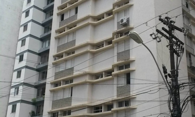 Barra Apartment | Beachside Apartment with Ocean View and Air Conditioning