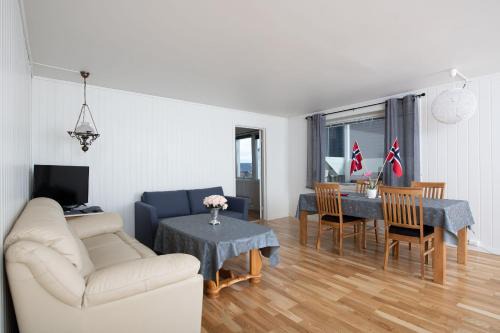 Andenes Apartment | Oceanfront Comfort at Andenes Whale Safari Apartments