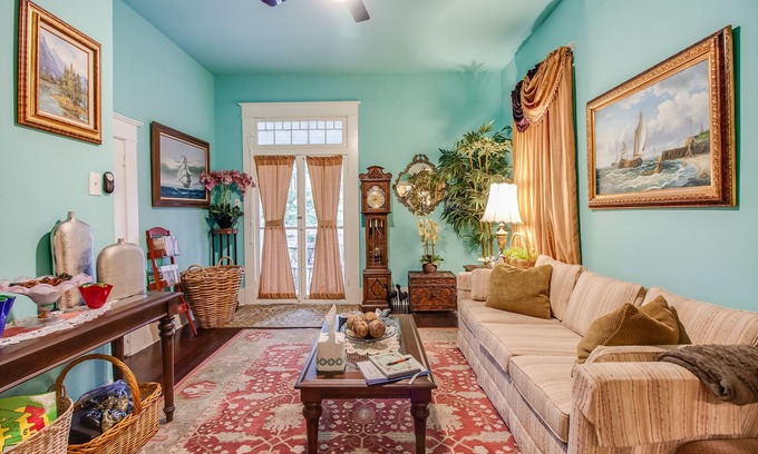 Tobin Hill Apartment | Exceptional Apartment Near Pearl Brewery & Riverwalk