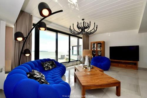 Royan Apartment | Elegant 4-Star Hotel with Pool & Ocean View Retreat