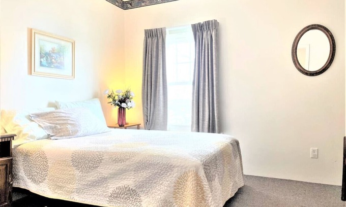 Paulding Apartment | Top-Rated Room 5 at Bittersweet Inn with Family Amenities