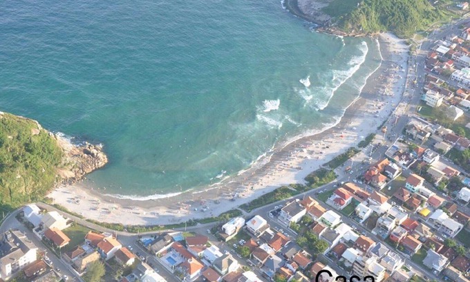 Enseada House | Spacious Oceanfront Apartment Steps from Prainha Beach