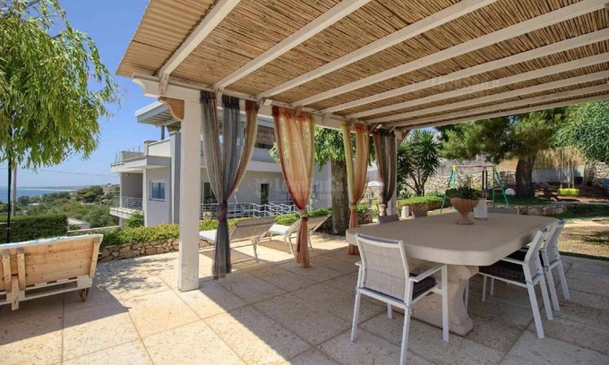 Torre Vado House | Beach View Villa Controvento: Pet-Friendly Escape
